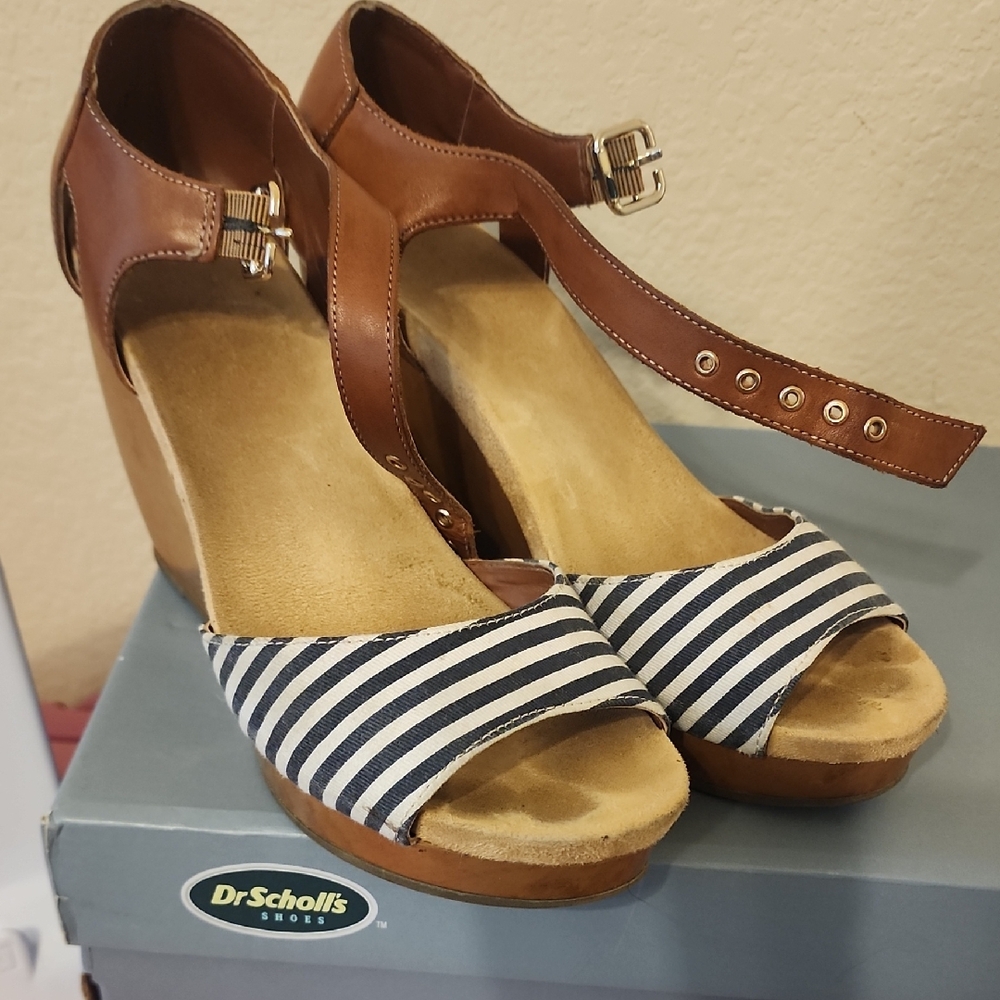 Dr. Scholl's Tan and Navy Striped Wedge Sandals